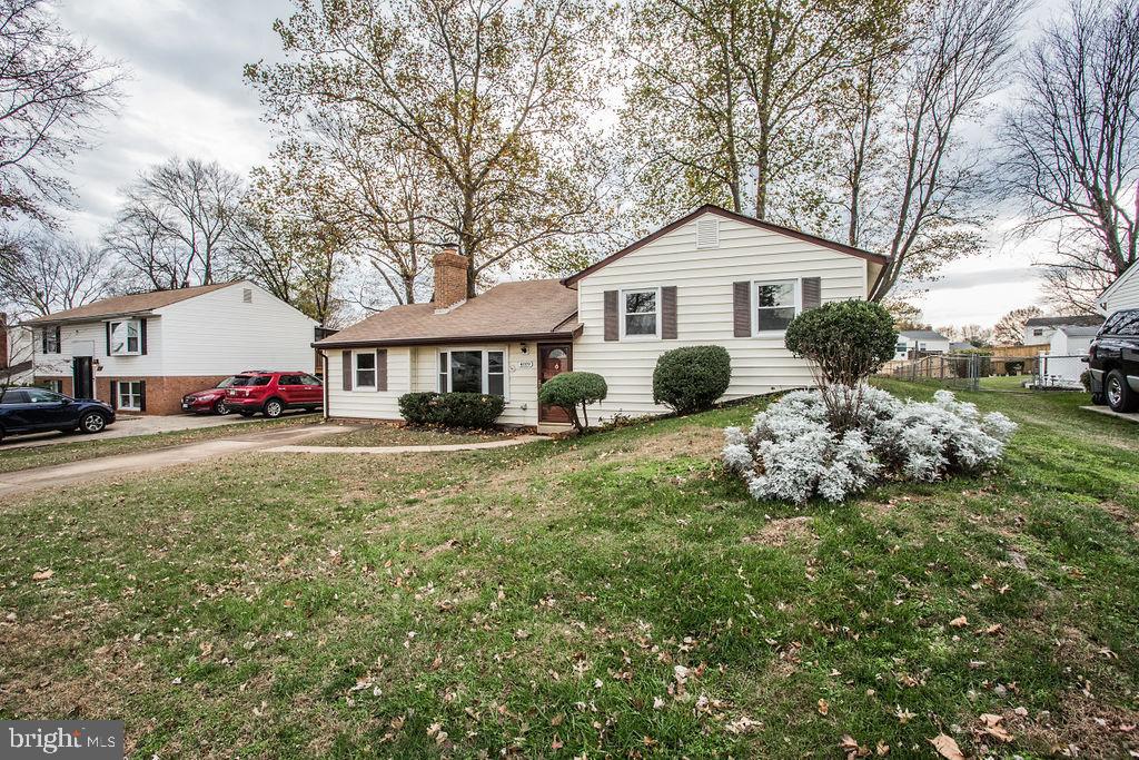 4019 Lees Corner Road Chantilly, VA 20151 - Photo 2 of 40 Gallery Image 2
