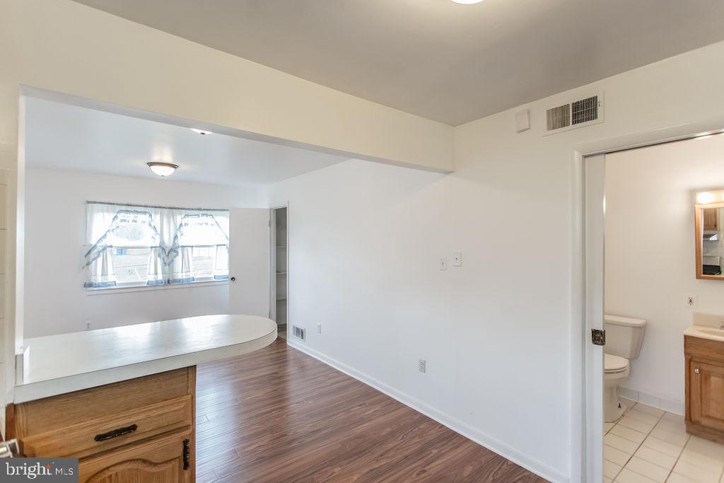 4019 Lees Corner Road Chantilly, VA 20151 - Photo 16 of 40 Gallery Image 16