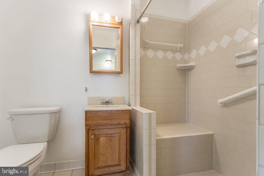 4019 Lees Corner Road Chantilly, VA 20151 - Photo 17 of 40 Gallery Image 17