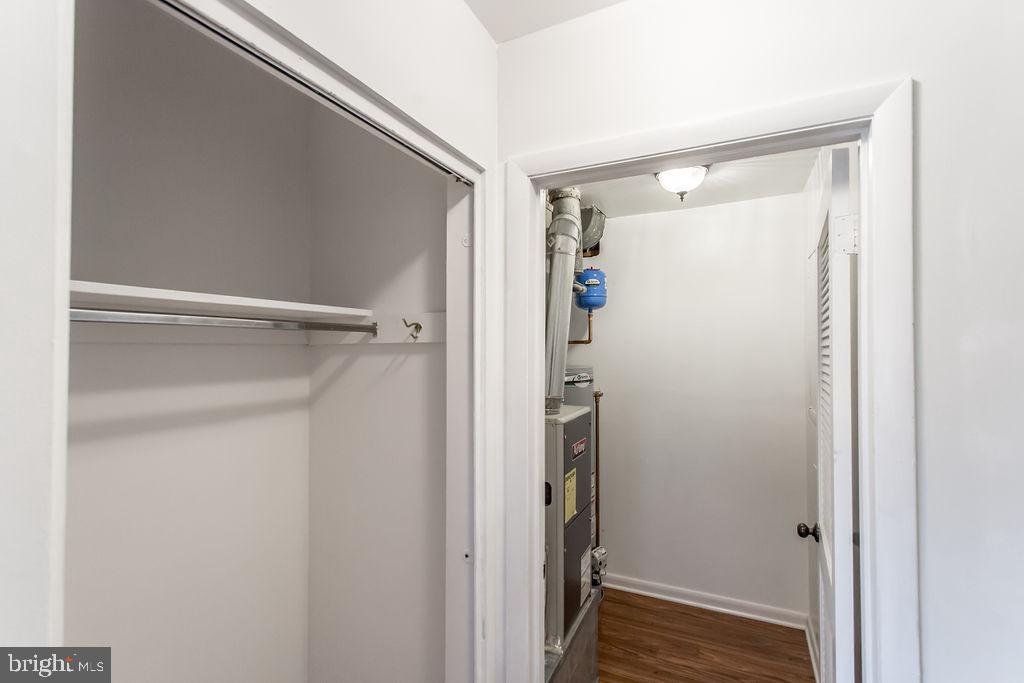 4019 Lees Corner Road Chantilly, VA 20151 - Photo 23 of 40 Gallery Image 23
