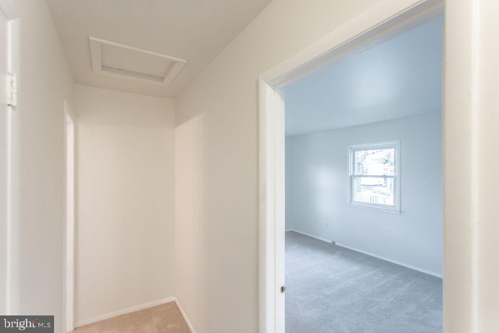 4019 Lees Corner Road Chantilly, VA 20151 - Photo 31 of 40 Gallery Image 31