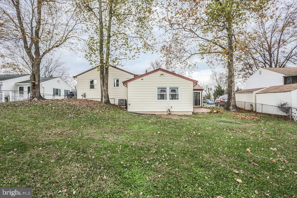 4019 Lees Corner Road Chantilly, VA 20151 - Photo 38 of 40 Gallery Image 38