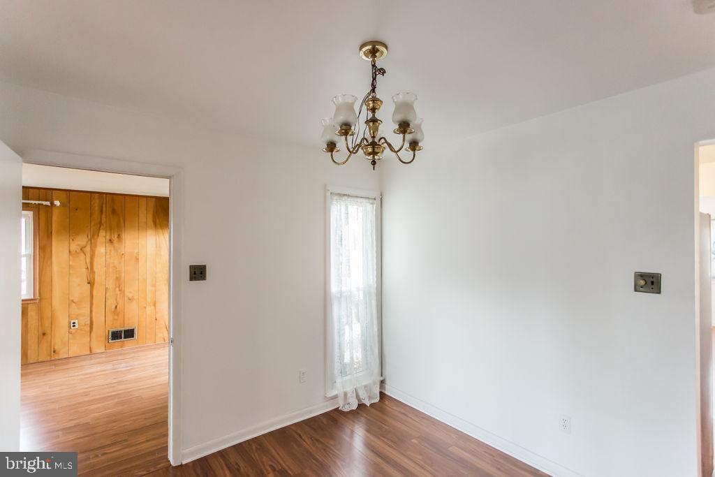 4019 Lees Corner Road Chantilly, VA 20151 - Photo 7 of 40 Gallery Image 7