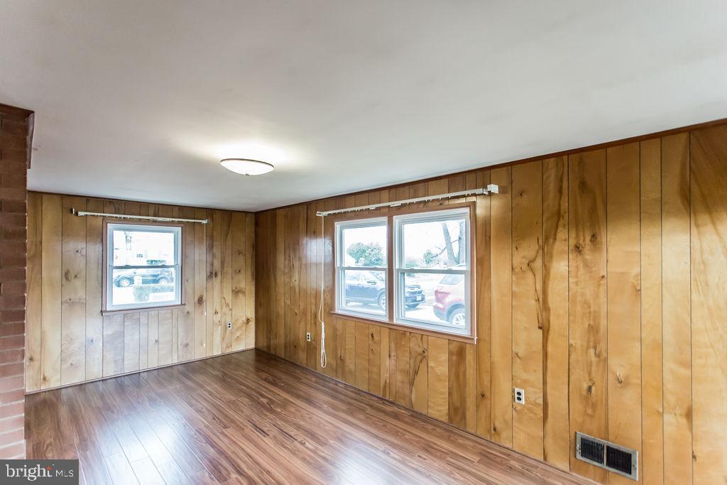 4019 Lees Corner Road Chantilly, VA 20151 - Photo 10 of 40 Gallery Image 10