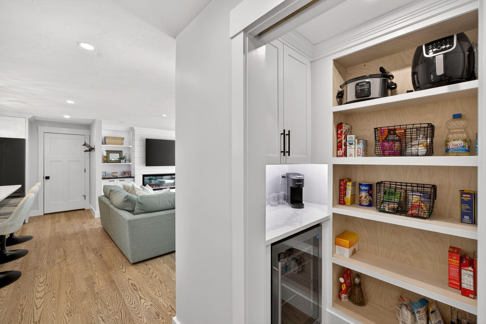 73 Braeburn Court East Falmouth, MA 02536 - Photo 17 of 38 Walk-in Pantry