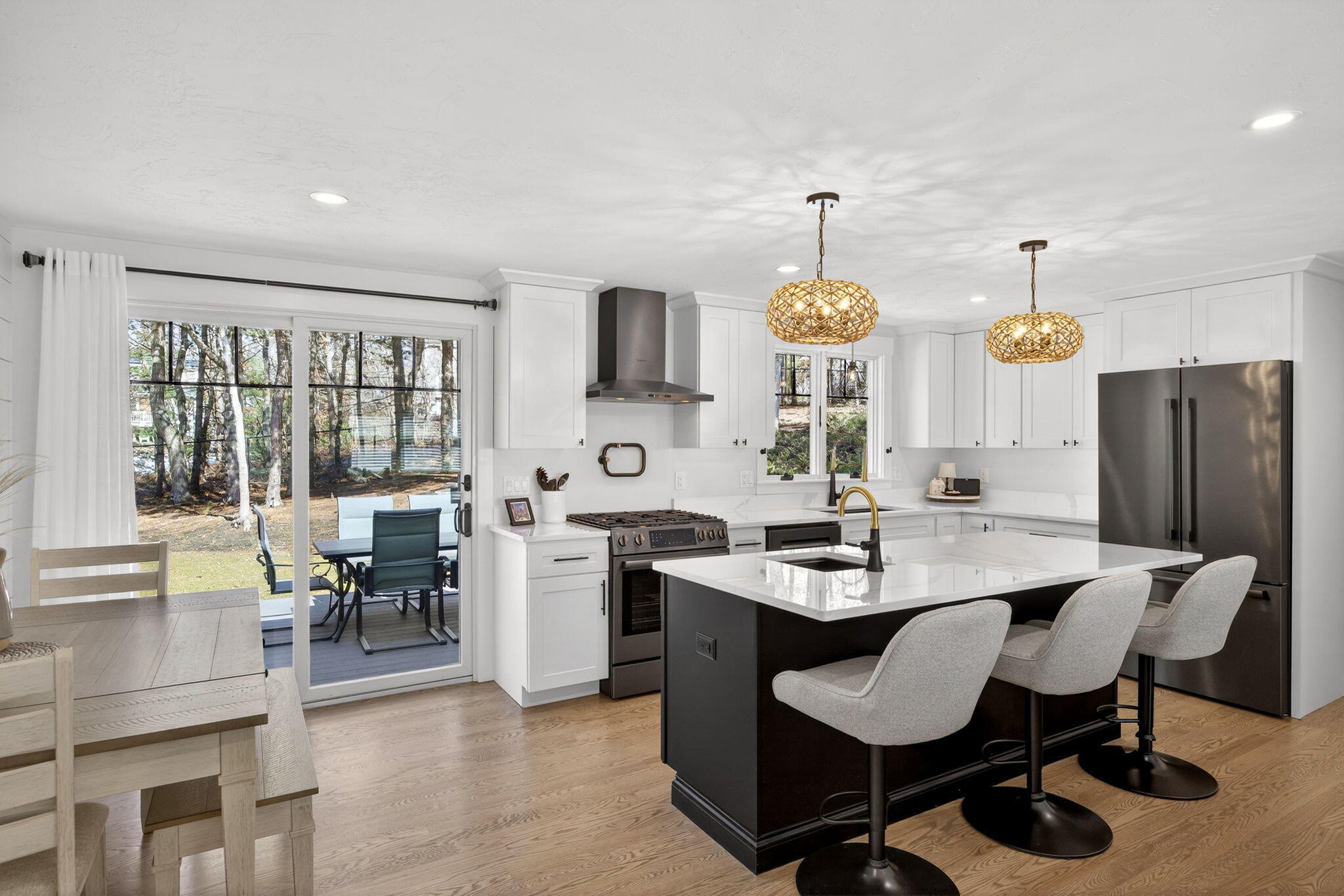 73 Braeburn Court East Falmouth, MA 02536 - Photo 6 of 38 Kitchen