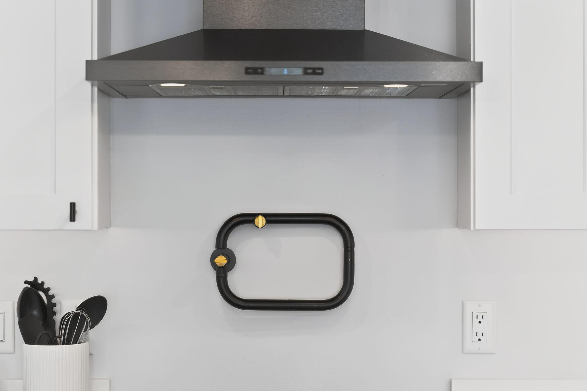 73 Braeburn Court East Falmouth, MA 02536 - Photo 9 of 38 Pot Filler