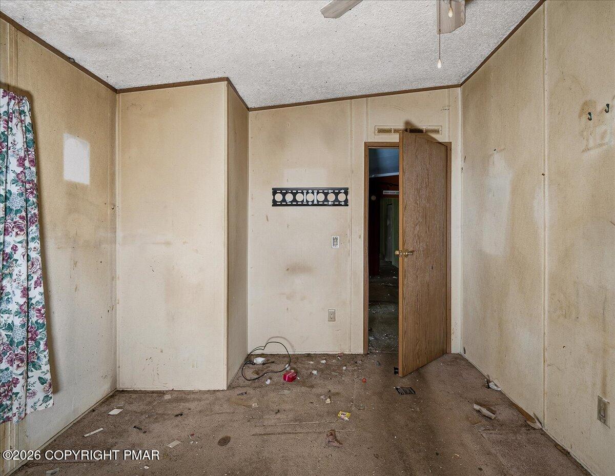 148 Walnut Street Kunkletown, PA 18058 - Photo 5 of 23 06-HomeView_Media-148_Walnut_St