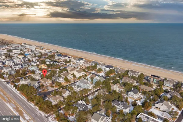 $4,000,000 | 39598 Alicia Court, Bethany Beach, DE 19930
