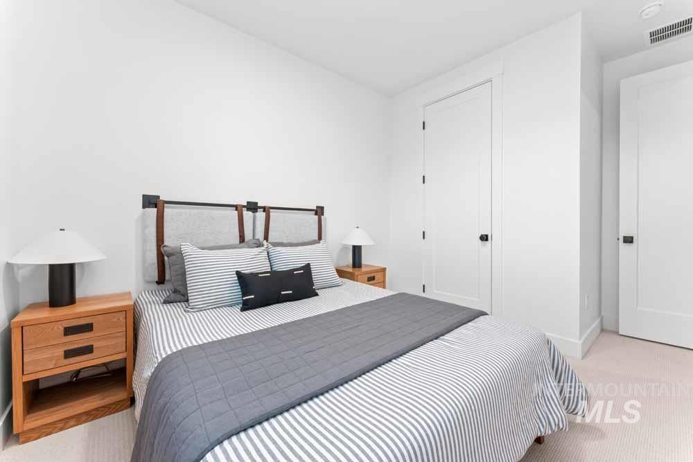 357 East Lombard Lane Eagle, ID 83616 - Photo 22 of 30