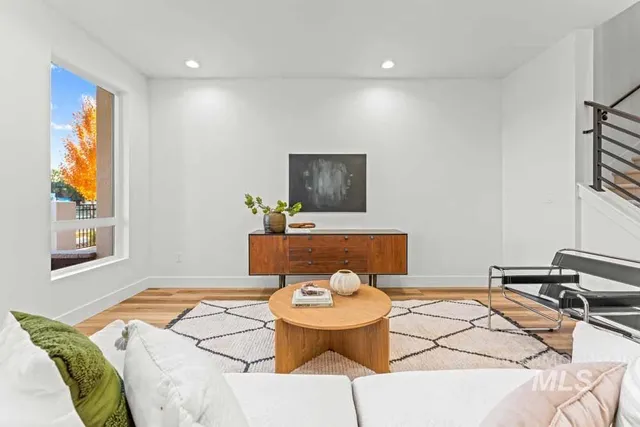 $574,900 | 357 East Lombard Lane, Eagle, ID 83616