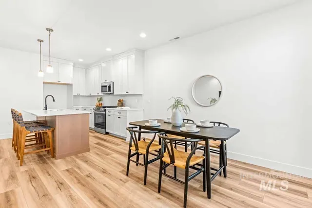 $574,900 | 357 East Lombard Lane, Eagle, ID 83616