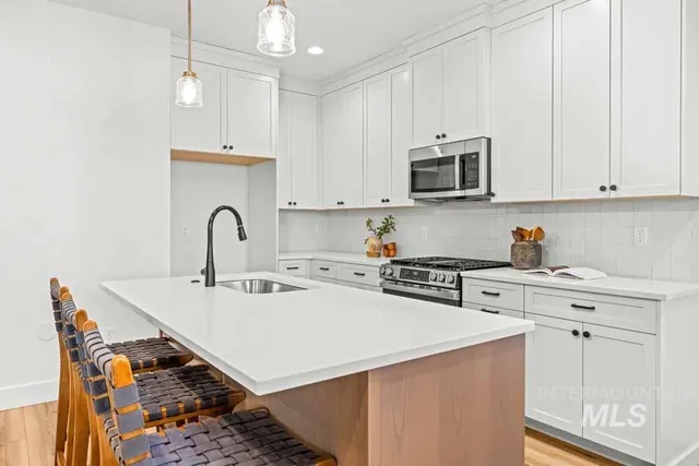 $574,900 | 357 East Lombard Lane, Eagle, ID 83616