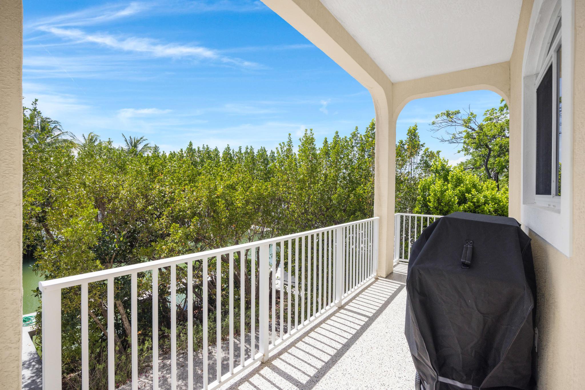 247 Apache Street Tavernier, FL 33070 - Photo 17 of 94 Main Level Back Deck