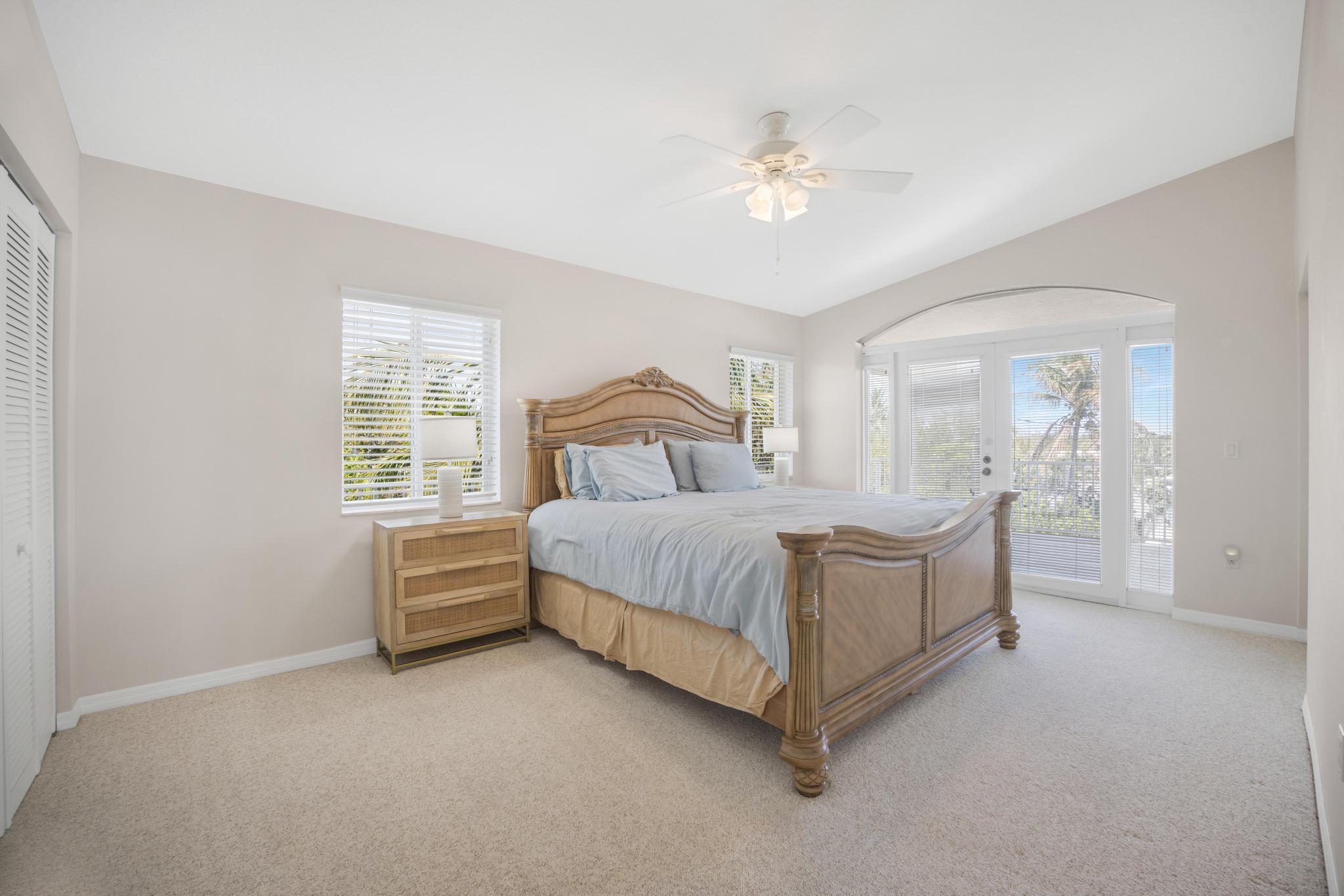 247 Apache Street Tavernier, FL 33070 - Photo 35 of 94 Upper Level Bedroom 2