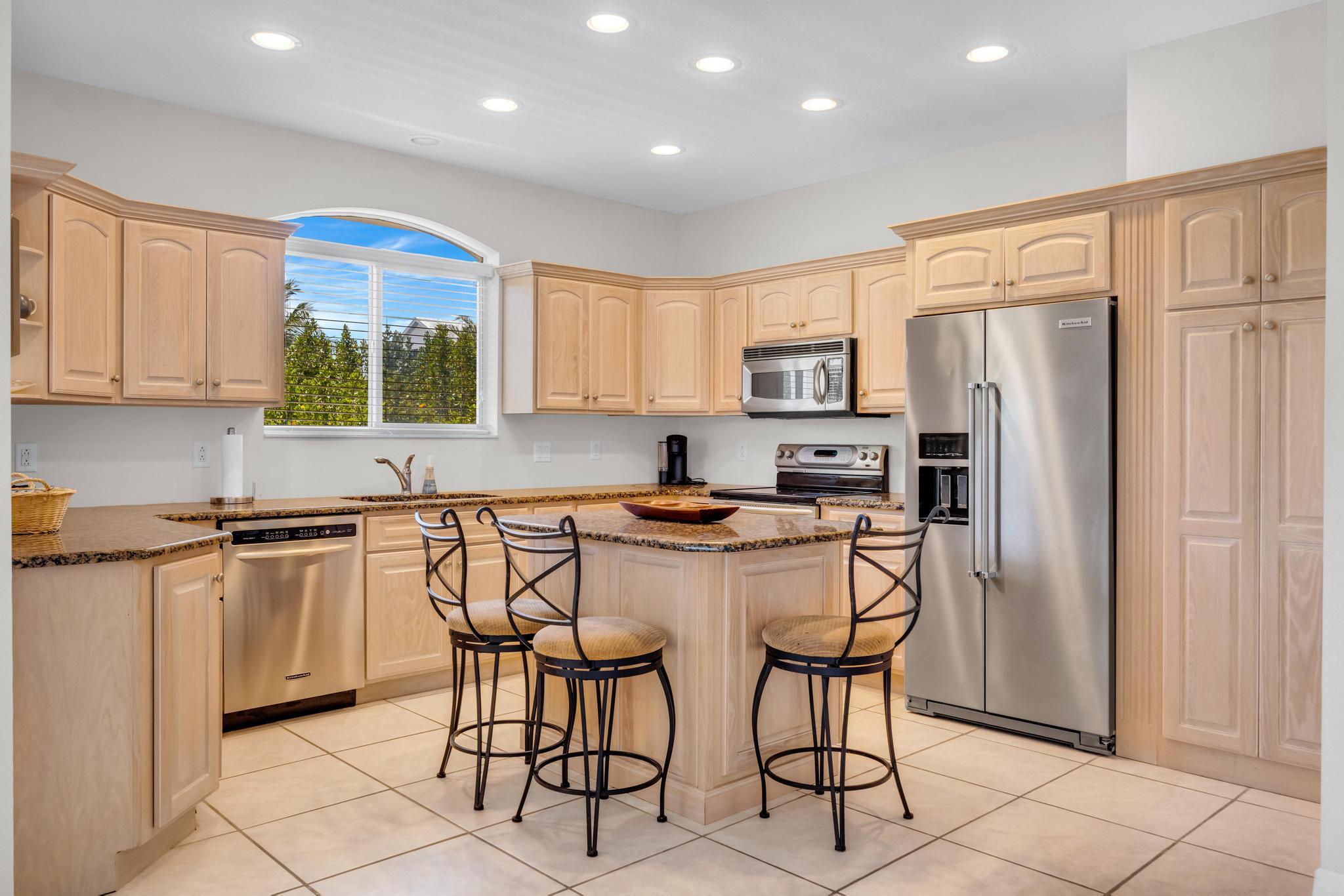 247 Apache Street Tavernier, FL 33070 - Photo 5 of 94 Kitchen