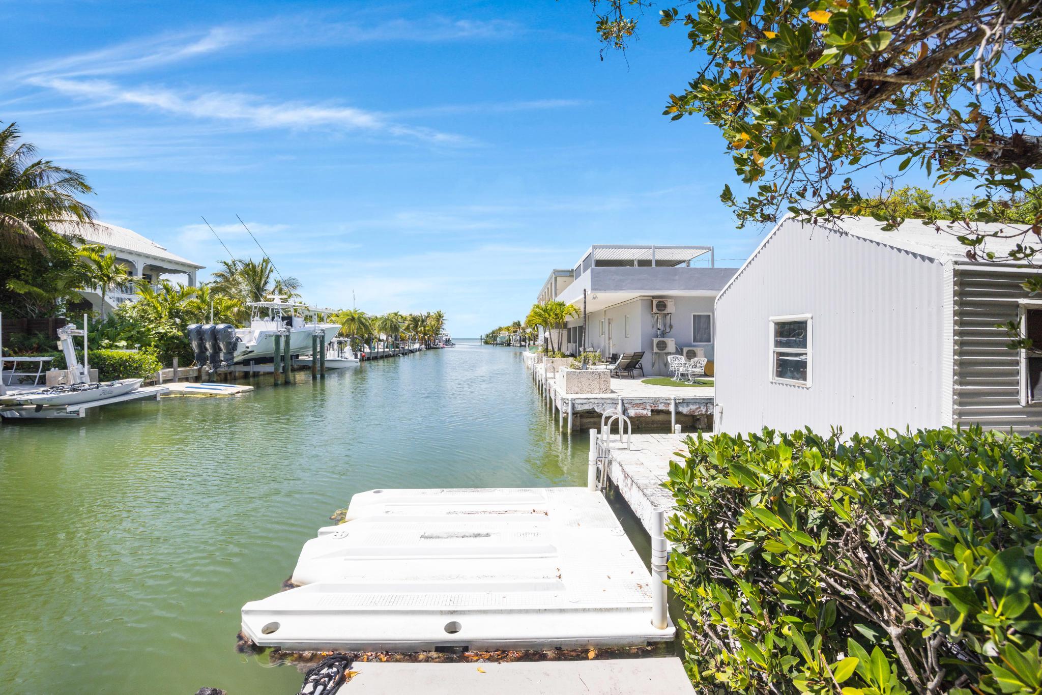 247 Apache Street Tavernier, FL 33070 - Photo 62 of 94 Canal