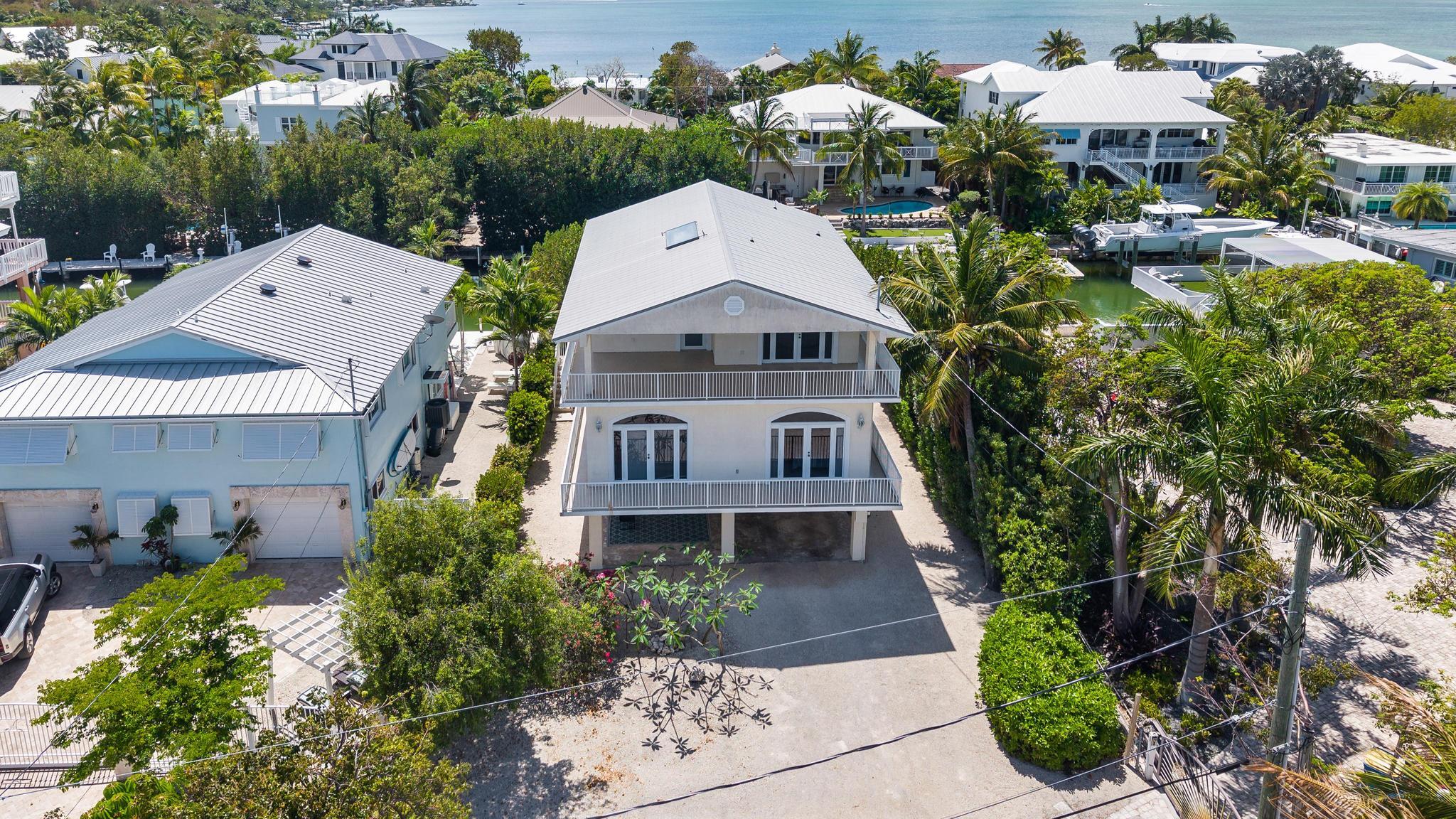 247 Apache Street Tavernier, FL 33070 - Photo 78 of 94 Front Aerial View