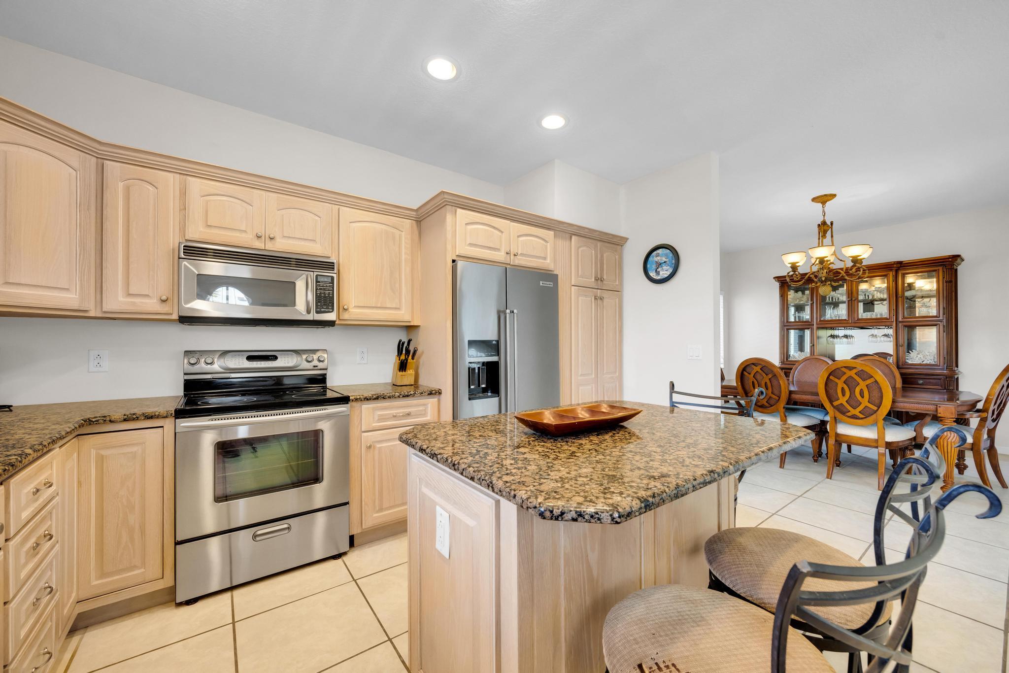 247 Apache Street Tavernier, FL 33070 - Photo 8 of 94 Kitchen