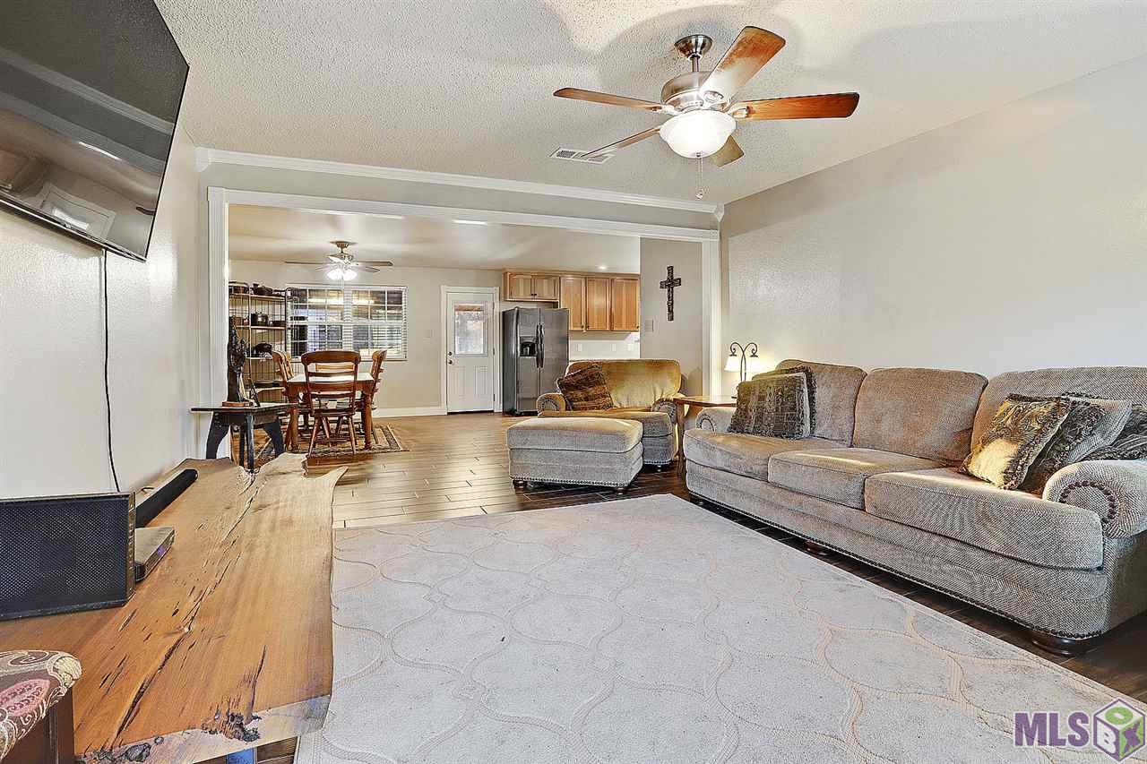 10056 Ridgely Drive Baton Rouge, LA 70809 - Photo 7 of 17
