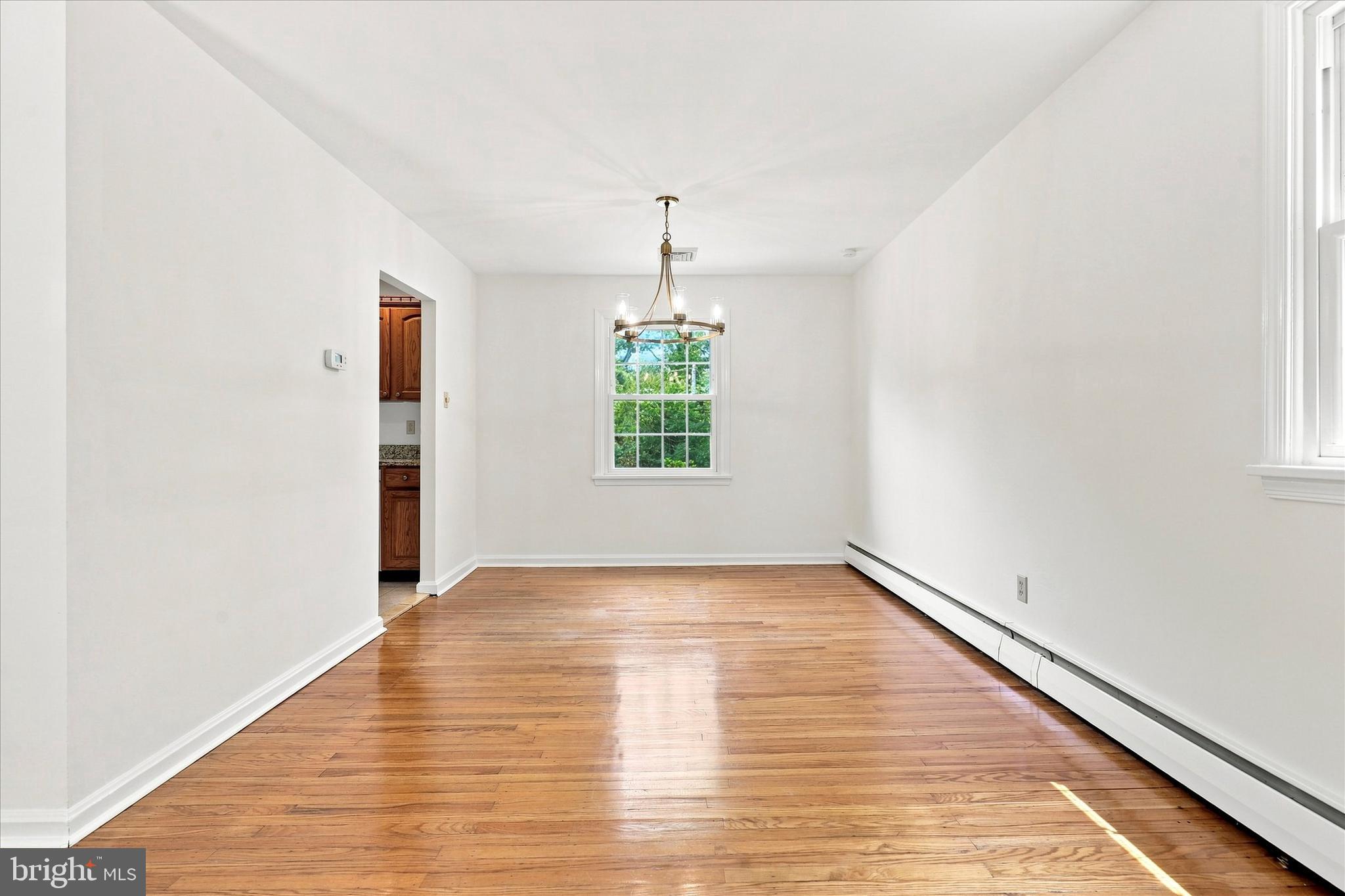 303 Landsende Road Devon, PA 19333 - Photo 9 of 37