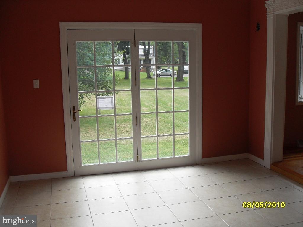 1506 Mission Road Lancaster, PA 17601 - Photo 4 of 7