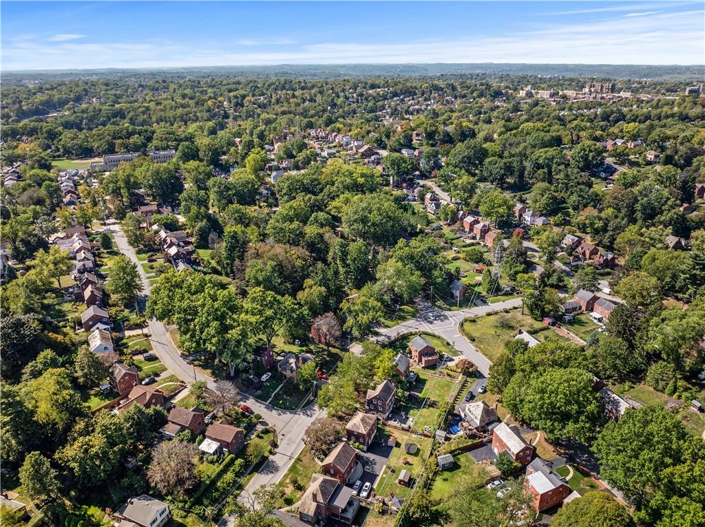 552 Audubon Avenue Pittsburgh, PA 15228 - Photo 28 of 30 an aerial view of a city
