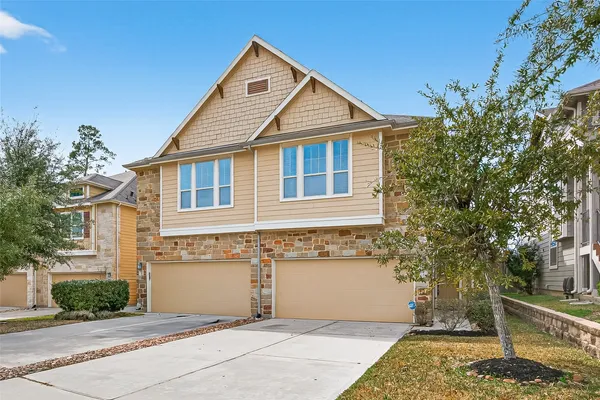 $2,000 | 134 Mimosa Silk Court, Montgomery, TX 77316