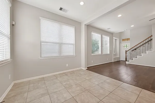 $2,000 | 134 Mimosa Silk Court, Montgomery, TX 77316