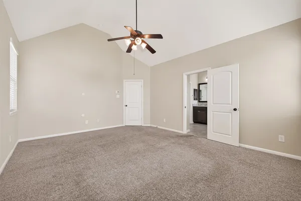 $2,000 | 134 Mimosa Silk Court, Montgomery, TX 77316