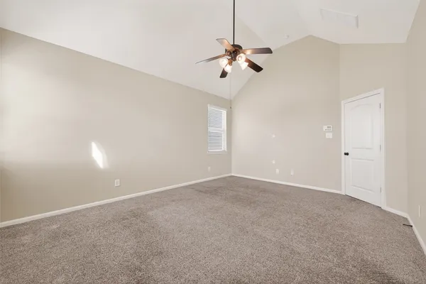 $2,000 | 134 Mimosa Silk Court, Montgomery, TX 77316