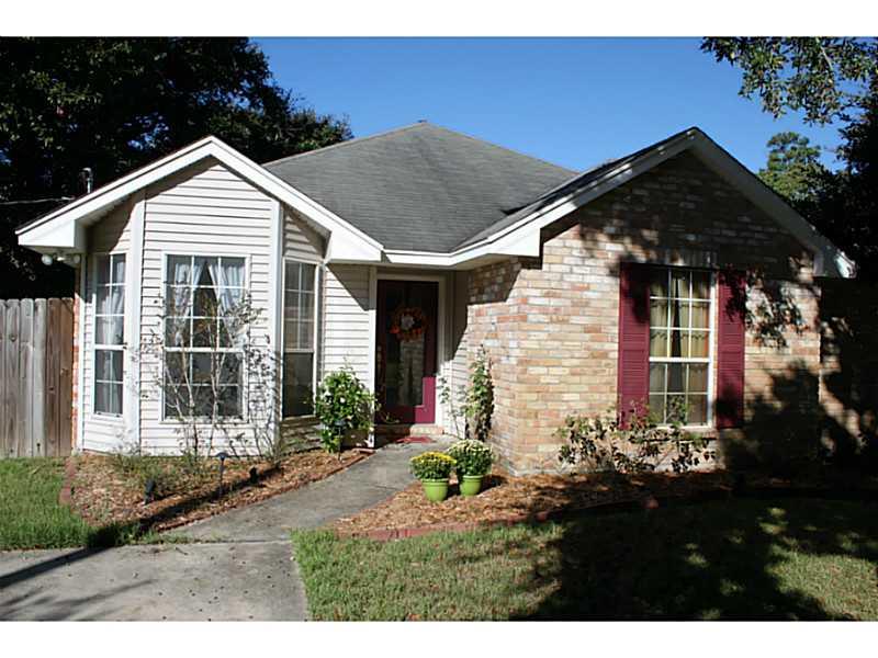 3325 Bridge Drive Slidell, LA 70458 - Photo 2 of 14