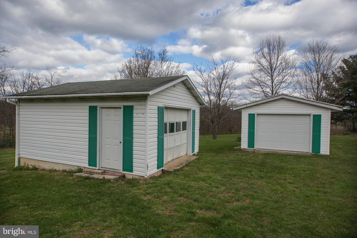 6217 Timber Ridge Road Berkeley Springs, WV 25411 - Photo 27 of 30 Detached Garages