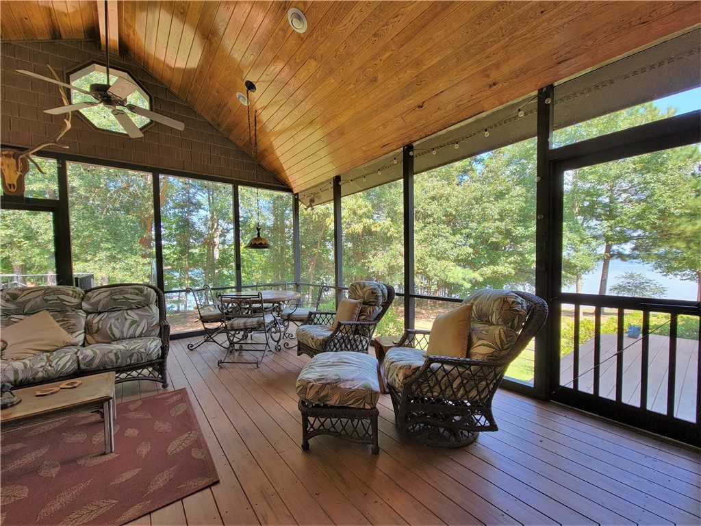 525 Broyles Point Road Townville, SC 29689 - Photo 20 of 48 Gallery Image 20