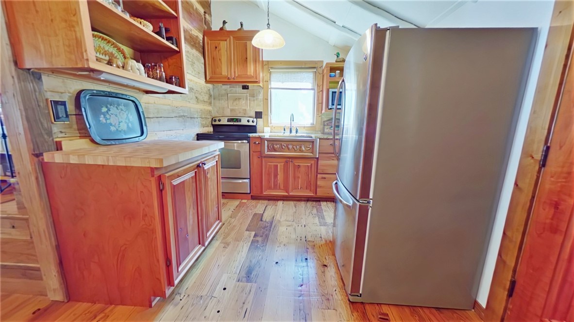 525 Broyles Point Road Townville, SC 29689 - Photo 26 of 48 Kitchen