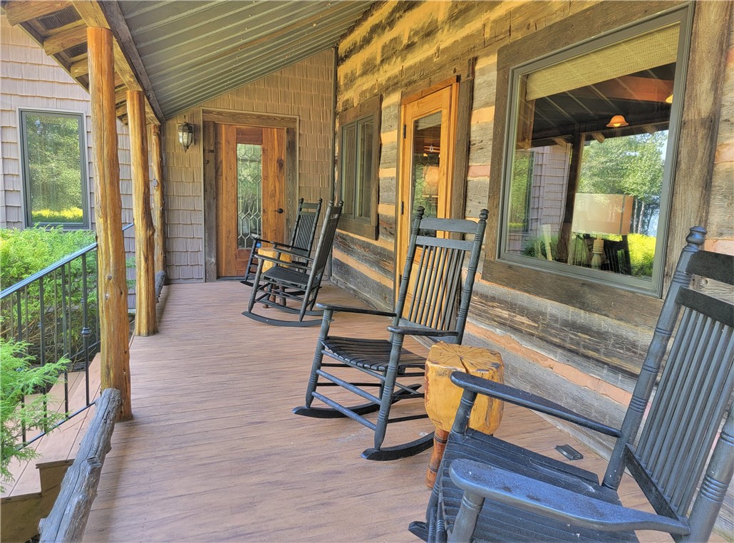 525 Broyles Point Road Townville, SC 29689 - Photo 8 of 48 Gallery Image 8