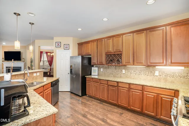 $487,500 | 208 Apple Drupe Way, Holly Springs, NC 27540