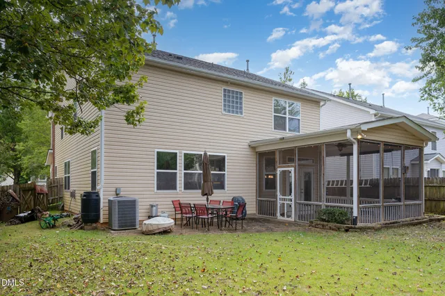 $487,500 | 208 Apple Drupe Way, Holly Springs, NC 27540