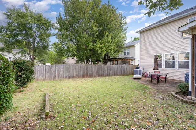 $487,500 | 208 Apple Drupe Way, Holly Springs, NC 27540