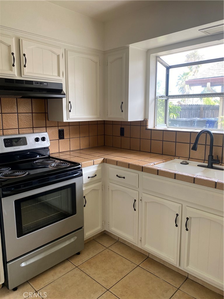 3136 West Austin Way Fresno, CA 93722 - Photo 20 of 49 Unit 102