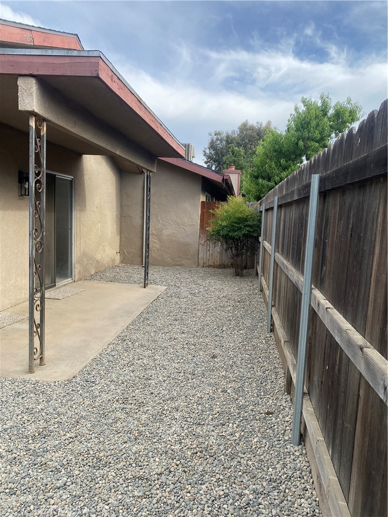 3136 West Austin Way Fresno, CA 93722 - Photo 48 of 49