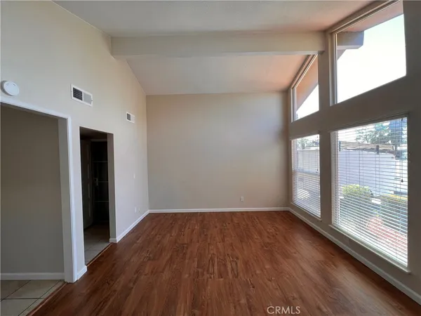 $575,000 | 3136 West Austin Way, Fresno, CA 93722