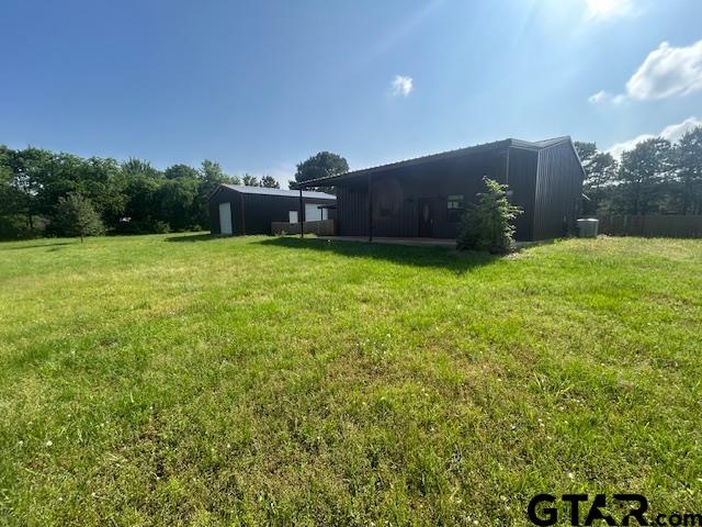 11510 Kitty Hawk Frankston, TX 75763 - Photo 6 of 26 a backyard of a house