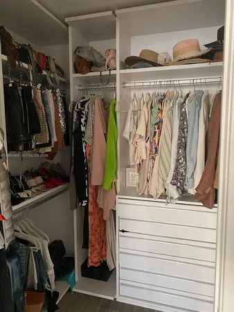 $5,900 | 460 Northeast 28th Street, Unit 2807, Miami, FL 33137