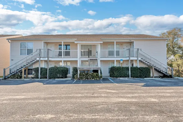 $1,200 | 772 Rockport Court, Unit 10, Fort Walton Beach, FL 32548
