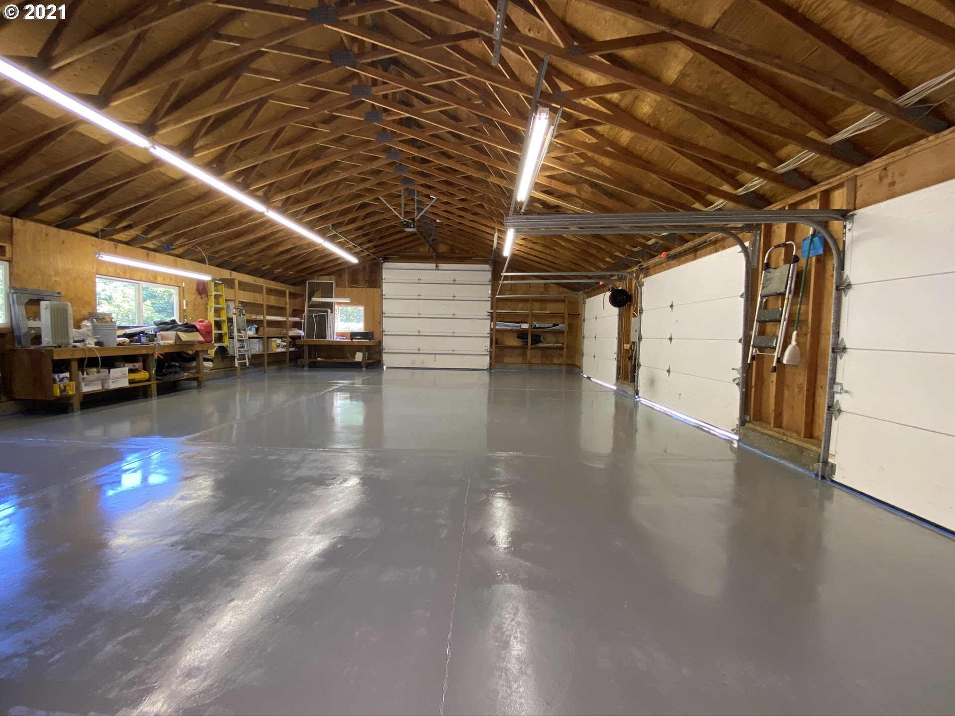 8900 Southeast Alder Ridge Road Damascus, OR 97089 - Photo 29 of 32 a view of a parking area