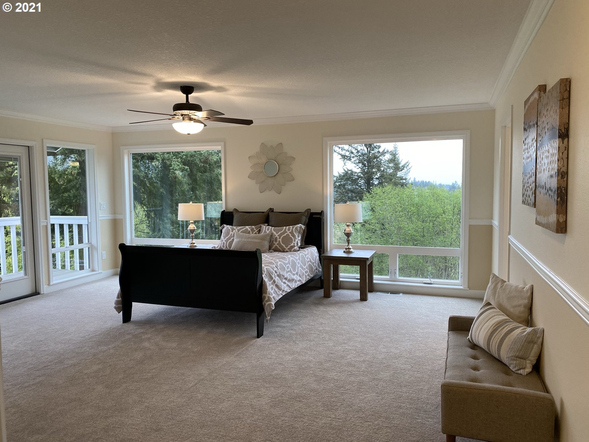 8900 Southeast Alder Ridge Road Damascus, OR 97089 - Photo 10 of 32 a living room with furniture and a large window