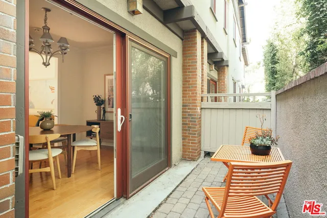 a house view with a outdoor space