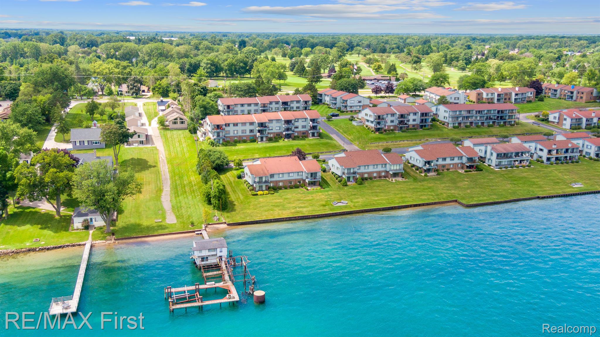1715 North River Road, Unit 71 St. Clair, MI 48079 - Photo 8 of 29 Gallery Image 8