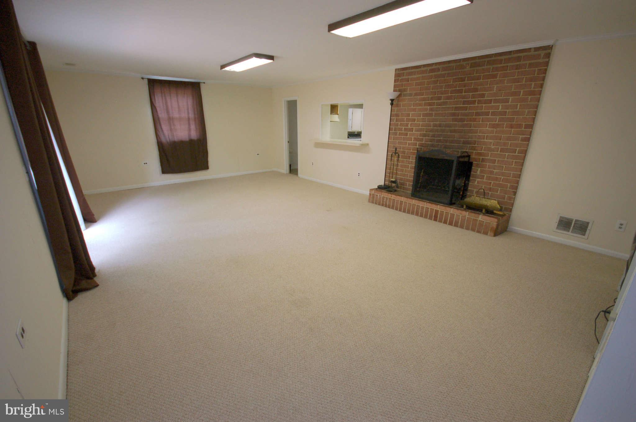 3132 Castleleigh Road Silver Spring, MD 20904 - Photo 15 of 25 an empty room with windows